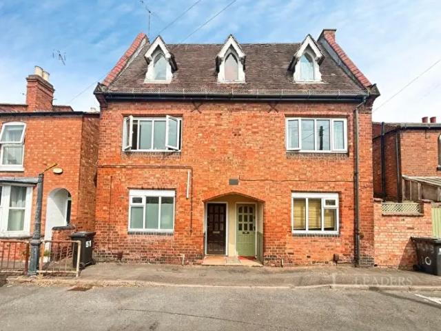 Apartment for rent in Sydenham, Green Close