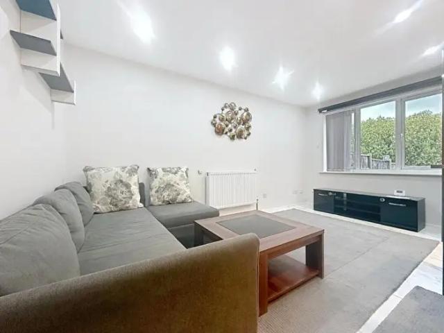 Apartment for rent in Hamilton, Old Wharf