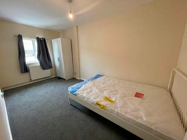 Apartment for rent in Great Linford, Milton Keynes