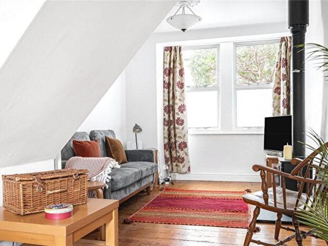 Apartment for rent in Robin Hood, The Slade