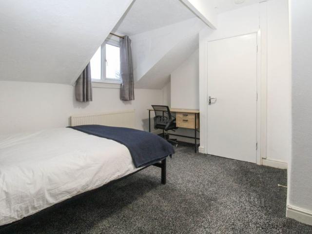 House for rent in Woodhouse, West Yorkshire