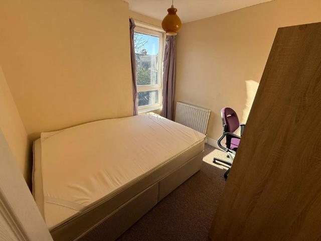 House for rent in Fratton, City Of Portsmouth