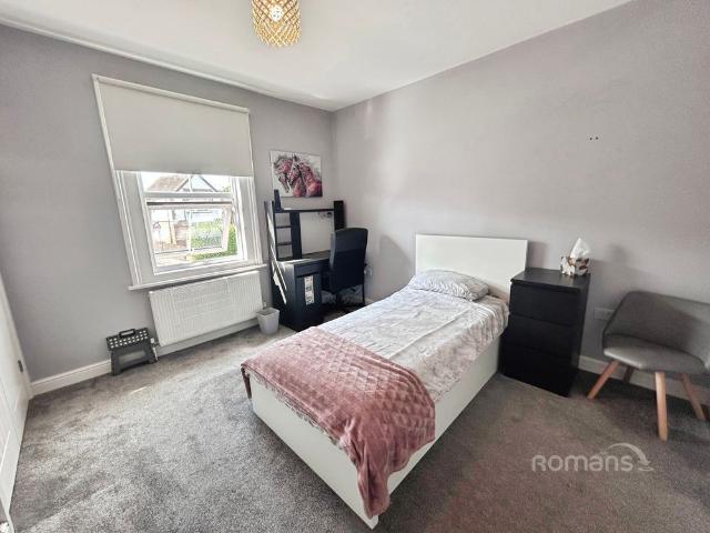 House for rent in Dee Park, Reading