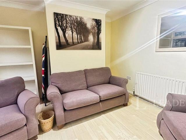 House for rent in Spring Park, Luton