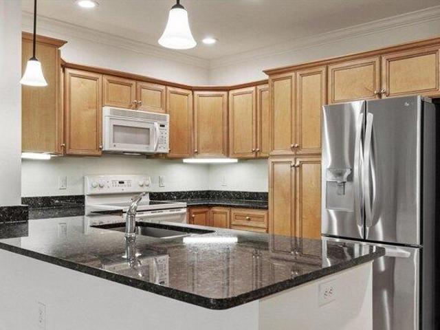 Condo for sale in Tewksbury, Massachusetts