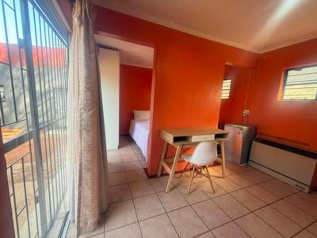 Apartment for rent in Waterkloof, Gauteng