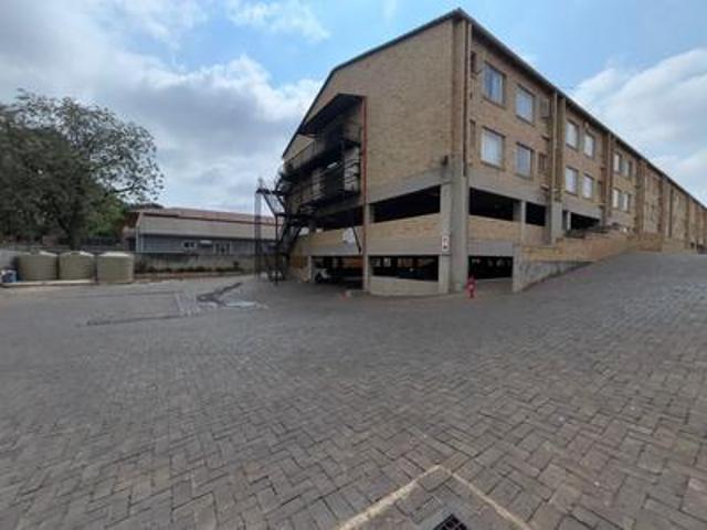 Apartment for sale in Nooitgedacht, Gauteng