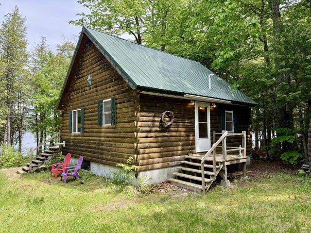 House for sale in Maine