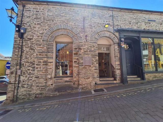 Cottage for sale in Cardigan, Wales