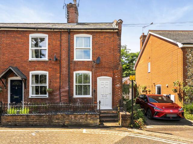 Townhouse for sale in Chedburgh, Suffolk