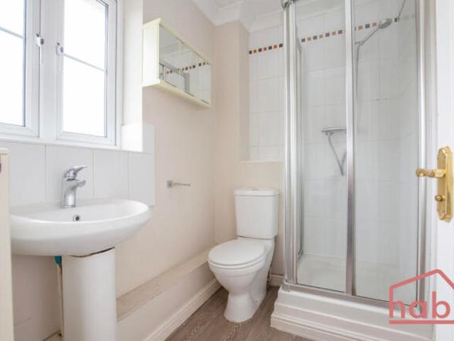 Townhouse for rent in East Bank, Norfolk