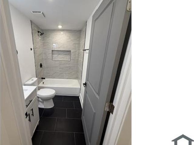 Townhouse for rent in Philadelphia