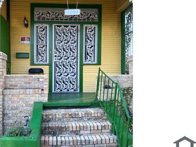 Townhouse for rent in New Orleans