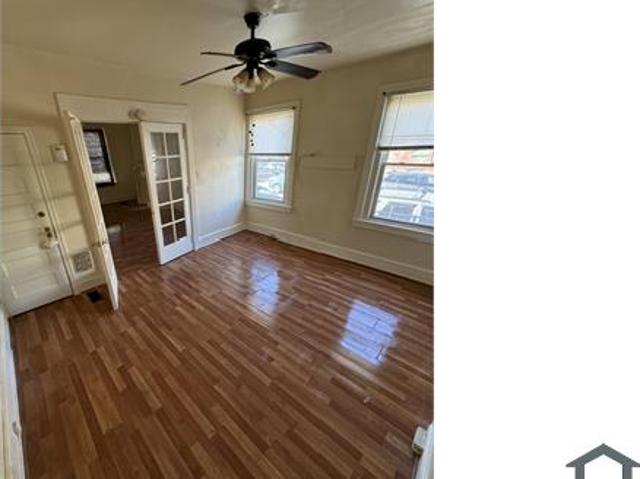 Townhouse for rent in Philadelphia