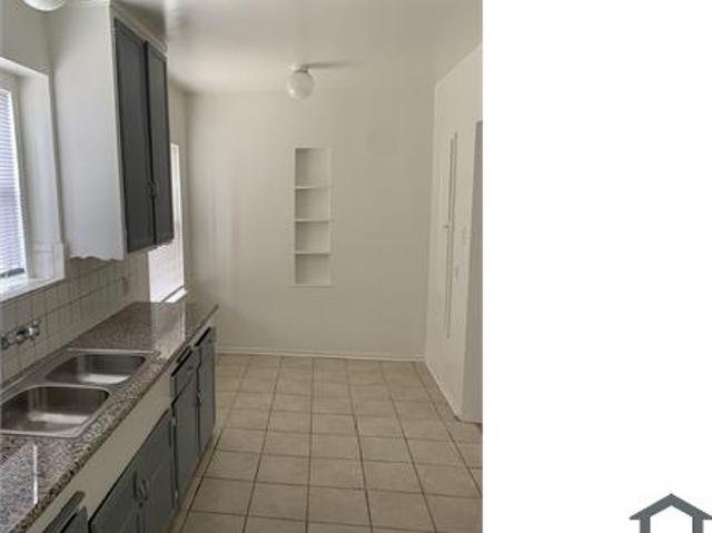 Townhouse for rent in Los Angeles