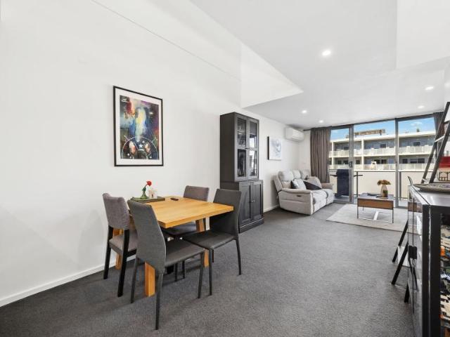 Townhouse for sale in Amaroo, District of Gungahlin