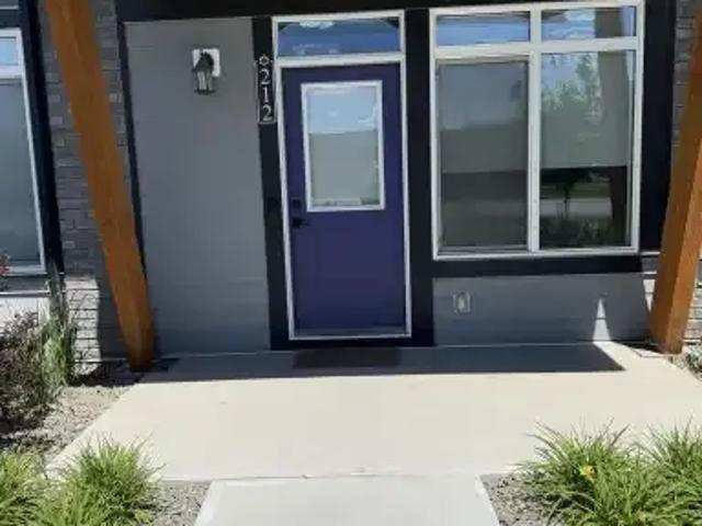 Townhouse for rent in Northwest, Alberta