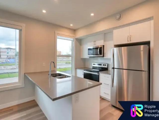 Townhouse for rent in Northwest, Alberta