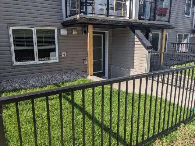 Townhouse for rent in Northwest, Alberta