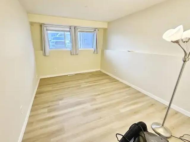 Townhouse for rent in Northwest, Alberta