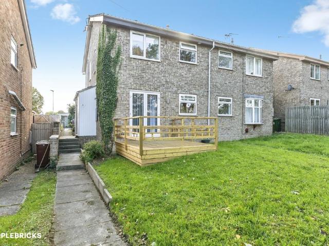 House for sale in Ackworth Moor Top, Wakefield