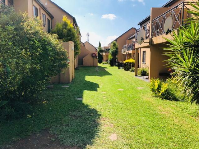 Townhouse for sale in Ekurhuleni, Gauteng