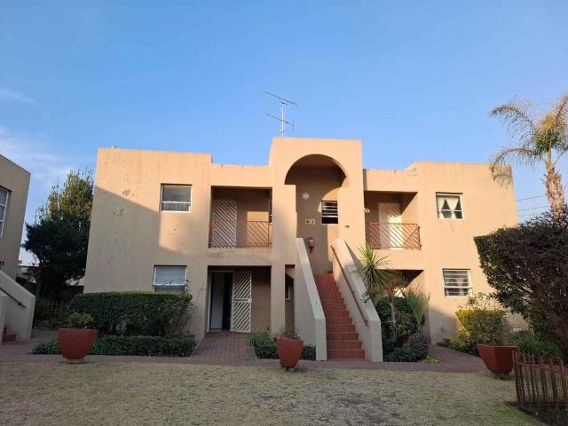 Townhouse for sale in Ekurhuleni, Gauteng