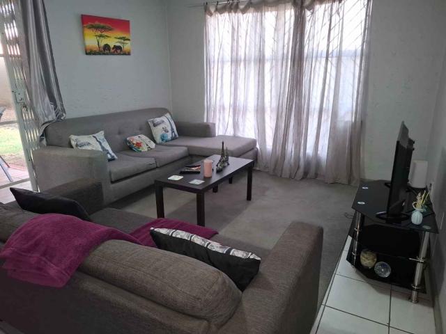 Townhouse for sale in Ekurhuleni, Gauteng