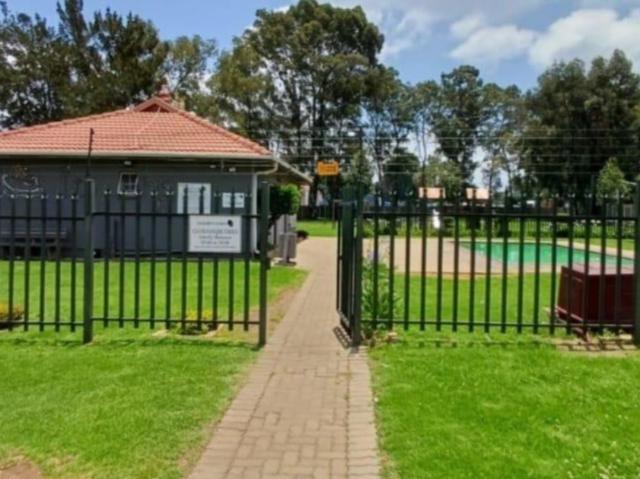 Townhouse for sale in Ekurhuleni, Gauteng