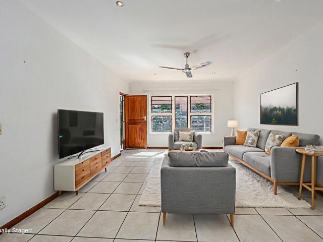 Townhouse for sale in Douglasdale, Randburg