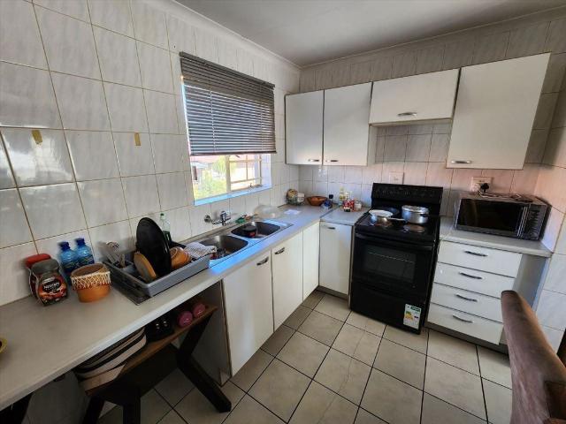 Townhouse for sale in Glenmarais, Ekurhuleni