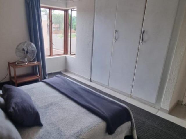 Townhouse for sale in Vosloorus, Gauteng
