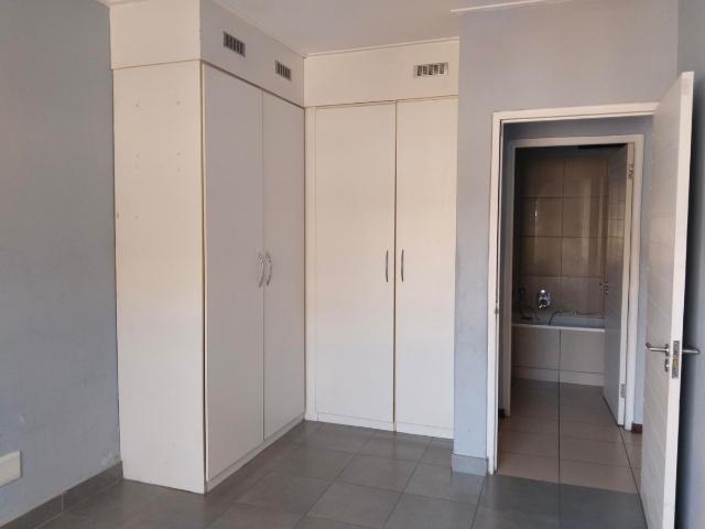 Townhouse for sale in Nooitgedacht, Gauteng