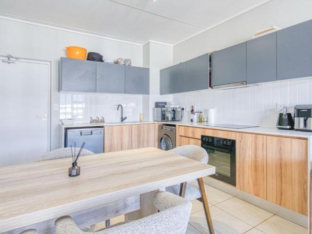 Townhouse for sale in Vosloorus, Gauteng