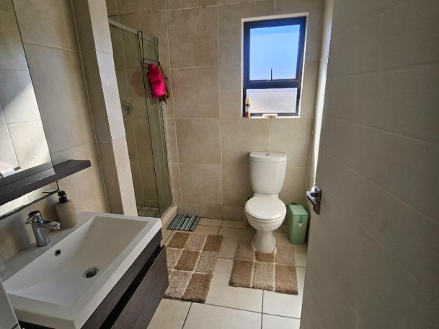 Townhouse for sale in Johannesburg, Gauteng