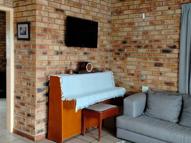 Townhouse for sale in Koppies, Free State