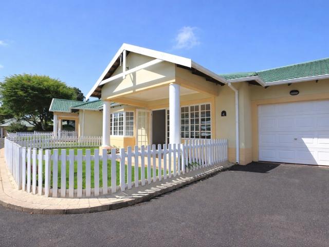 Townhouse for sale in Umhlanga, Kwazulu-natal