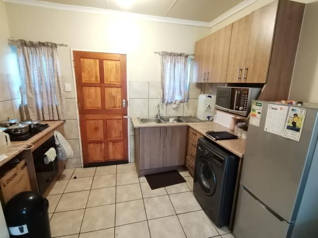 Townhouse for sale in Oranjeville, Free State
