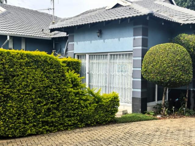 Townhouse for sale in Tlhabane, North West