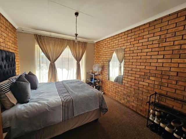 Townhouse for sale in Seshego, Limpopo