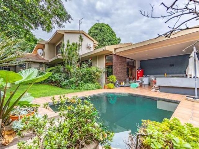 Room for rent in Waterkloof, Gauteng