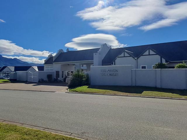 Townhouse for sale in Groot Brak Rivier, Western Cape