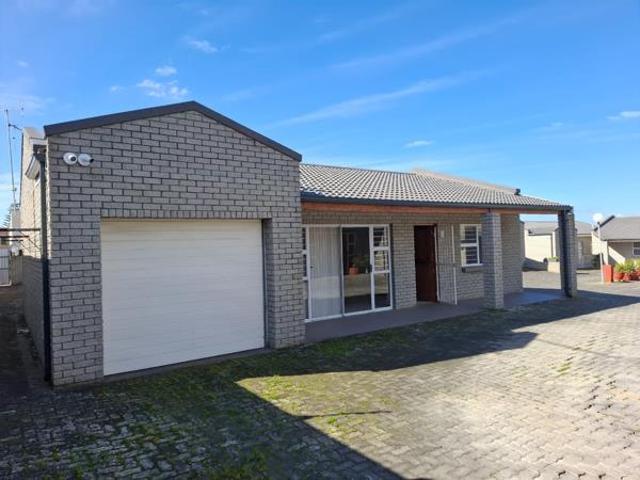 Townhouse for sale in Western Cape