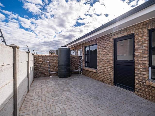 Townhouse for sale in Cape St Francis, Eastern Cape