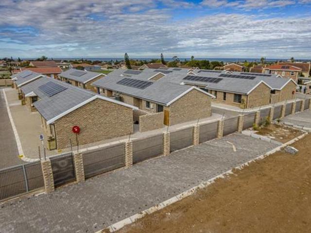 Townhouse for sale in Cape St Francis, Eastern Cape