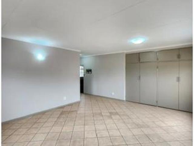 Townhouse for rent in Centurion, City of Tshwane Metropolitan Municipality