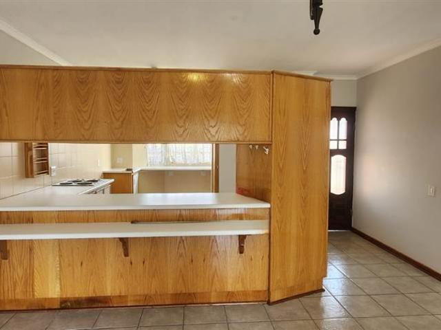 Townhouse for sale in Bloemfontein, Free State