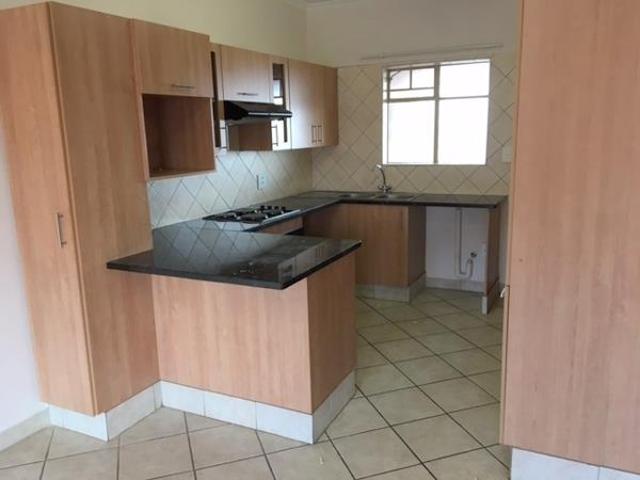 Townhouse for rent in Waterkloof, Gauteng