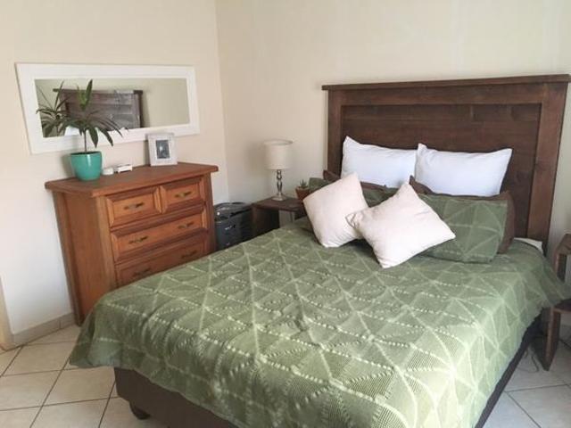 Townhouse for rent in Waterkloof, Gauteng