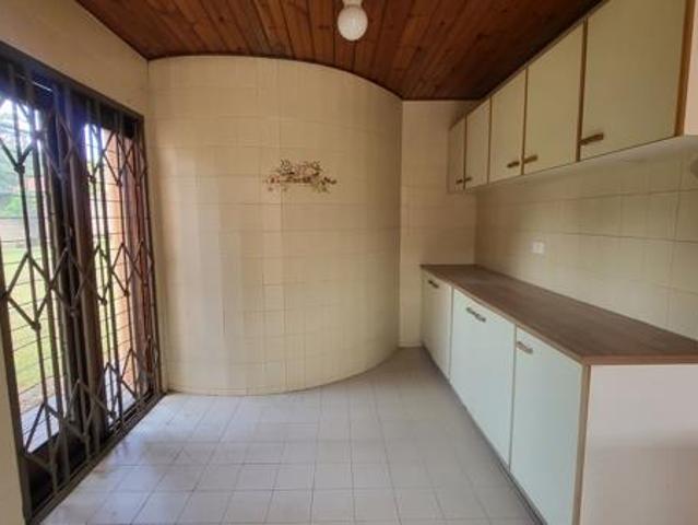 Townhouse for rent in Mount Moreland, Kwazulu-natal
